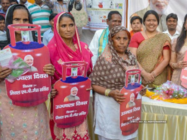 Relief to Poor in Budget 2021: 1 crore more beneficiaries to be included in Ujjwala Yojana