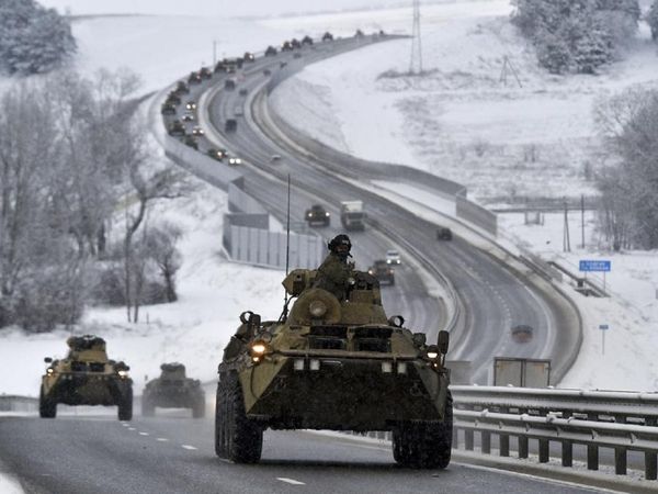 यूक्रेन पर 16 फरवरी को हमला करेगा रूस! गहराते संकट के बीच उड़ानें रद्द, कई को किया गया डायवर्ट