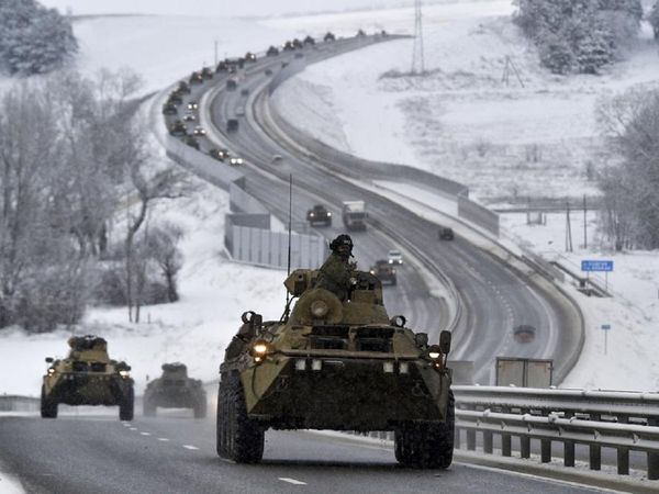 यूक्रेन संकट : रूस के परमाणु अभ्यास, गोलीबारी से बढ़ा तनाव