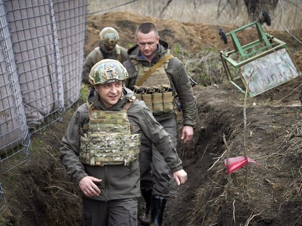 US warns of 'consequences' if Russia acts 'aggressively' in Ukraine