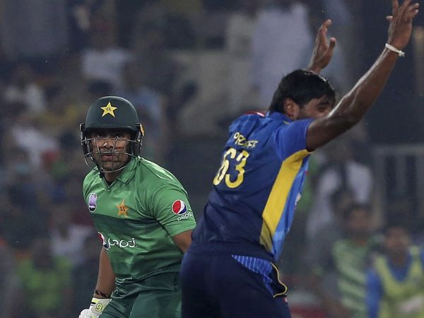 umar akmal