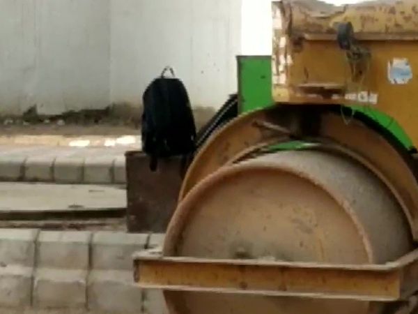 Stolen bags of Thak Thak gang created a stir in East Delhi