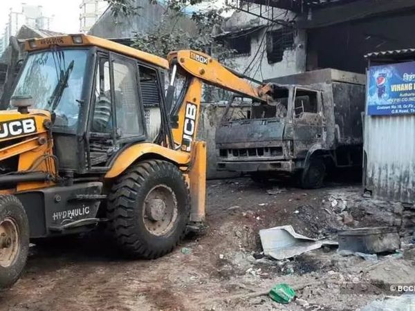 Lucknow, Bulldozer, UP