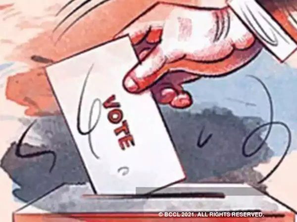 UP Panchayat Election 2021: पंचायत की अग्निपरीक्षा में BJP ने खेला दांव, पिछड़ों और अल्पसंख्यक समाज पर भरोसा