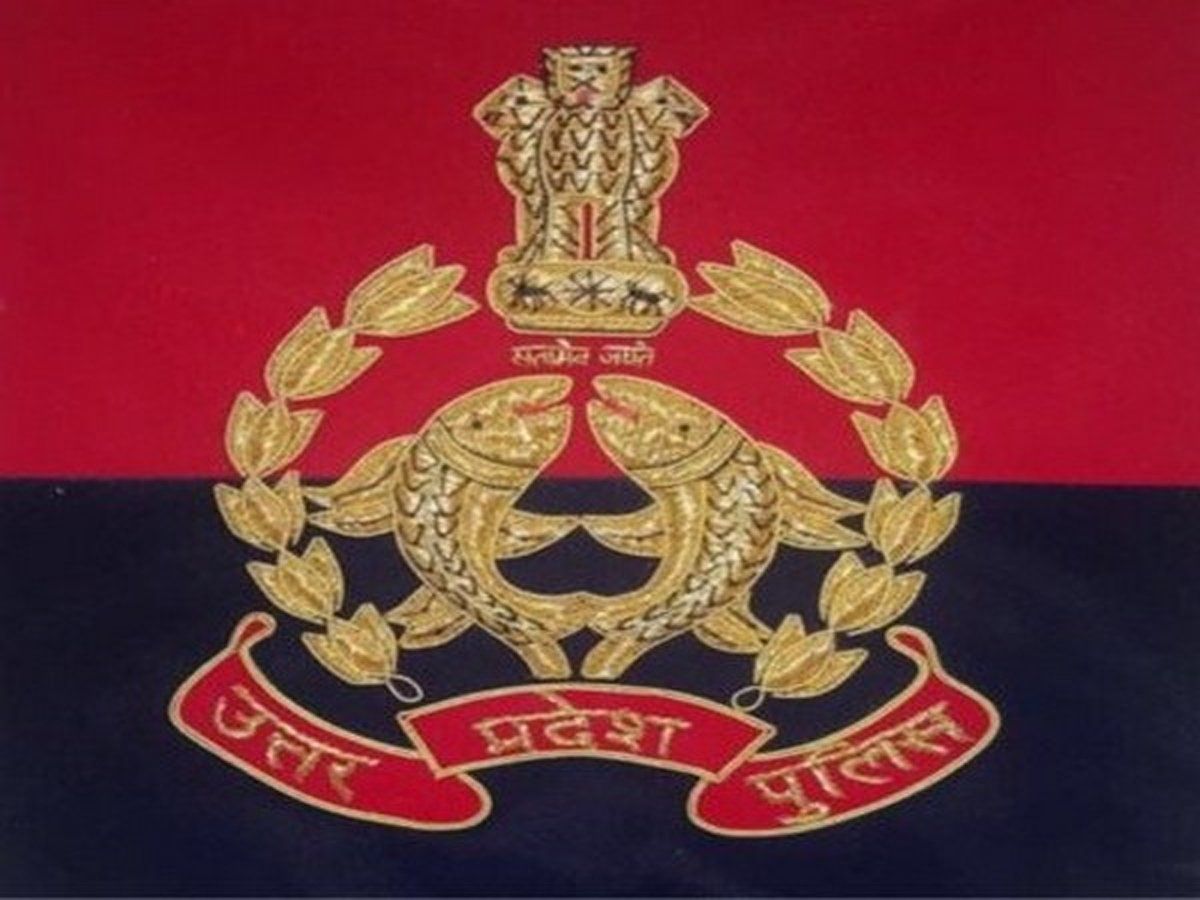 UP : IAS अफसर पर हिंदुओं के खिलाफ प्रोपगैंडा फैलाने का आरोप, कानपुर पुलिस ने शुरू की जांच
