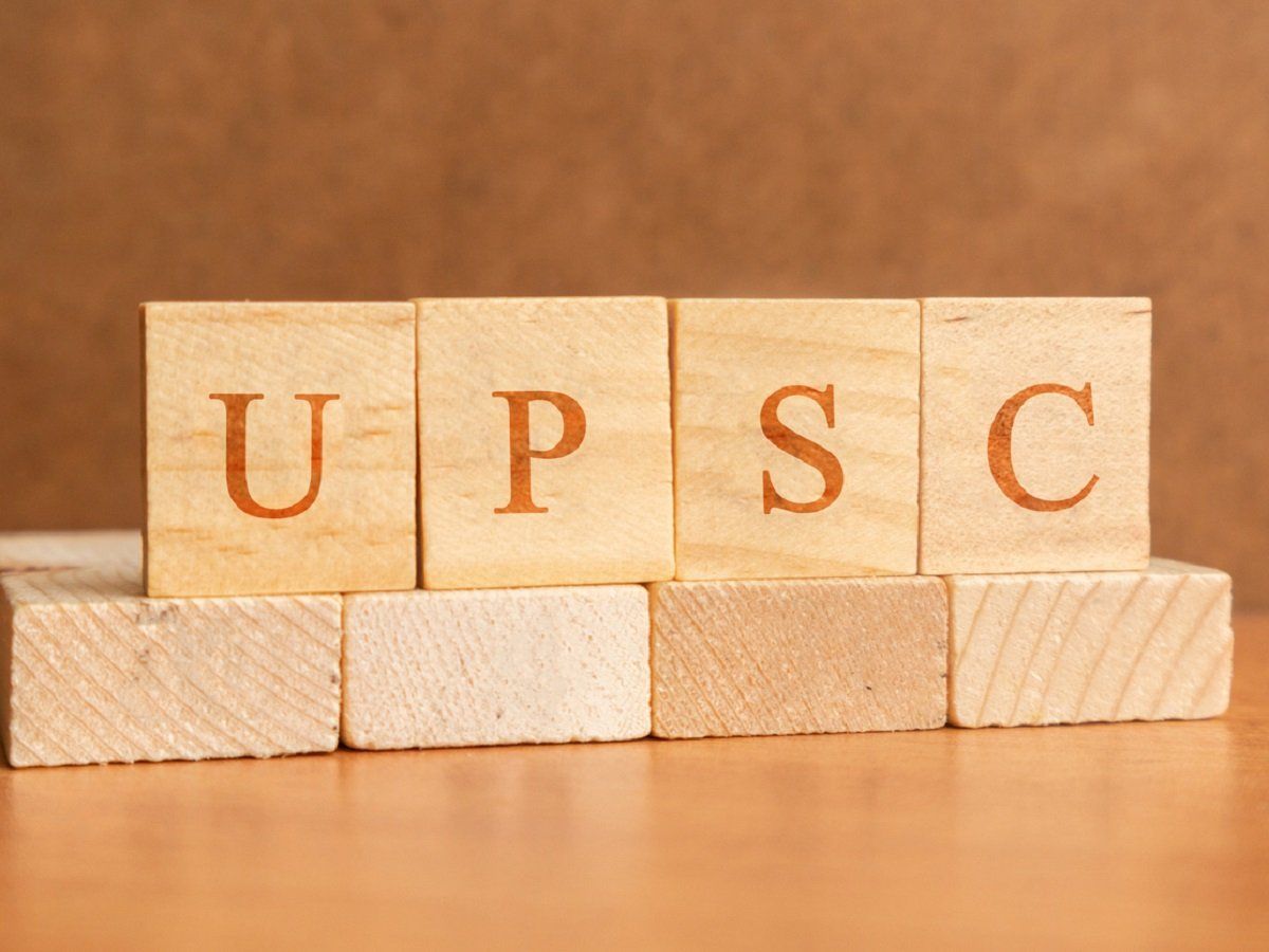 UPSC mains exam: कोरोना वायरस के बढ़ते मामलों के बीच उठी मांग- स्थगित हो यूपीएससी मेन्स परीक्षा