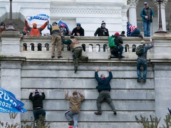 क्‍या है यूएस कैपिटल, जहां अमेरिका के 300 साल के इतिहास में ट्रंप समर्थकों ने किया 'फसाद'