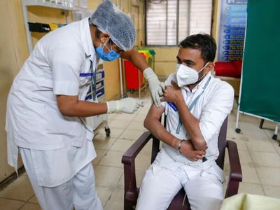 Why is Corona vaccine given in arms? know the reasons Why is Corona vaccine given in arms? know the reasons