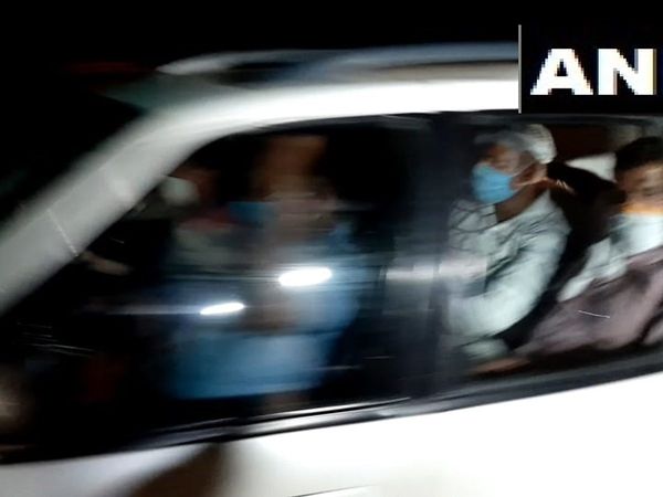 amid tight security Gangster Vikas Dubey reaches Kanpur from Ujjain 