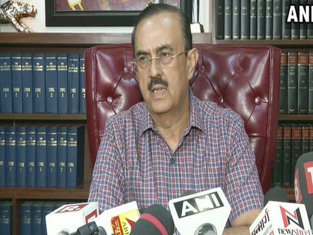 SSR Death Case: मुंबई पुलिस पेशेवर है लेकिन सुशांत केस में गलत दिशा में चली गई : विकास सिंह