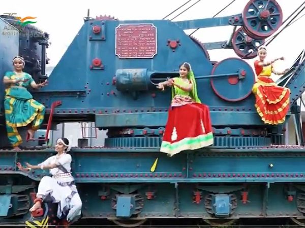 'मिले सुर मेरा तुम्हारा' का नया संस्करण, वायरल हो रहा वीडियो