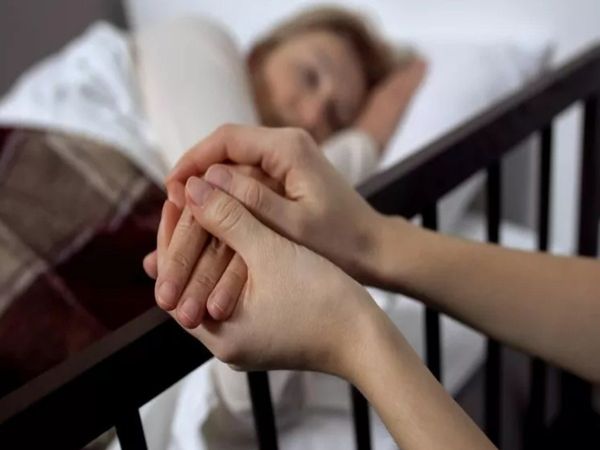 Man fulfills woman friend dying wish to lose virginity