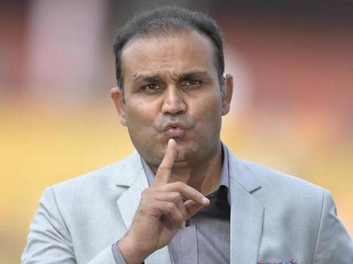 मुंबई इंडियंस के हाथों शर्मनाक हार के बाद वीरेंद्र सहवाग ने दो खिलाड़ियों की सोच पर खडे़ किए सवाल