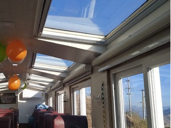 विस्टाडोम कोच से ले सकेंगे वेस्टर्न घाट की खूबसूरती का आनंद