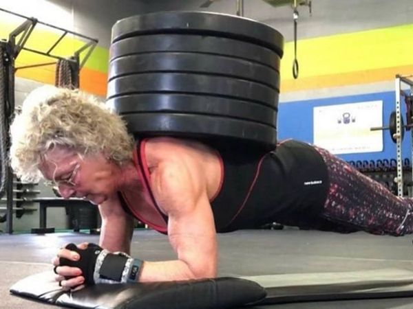  Mary Duffy weightlifting world record spends 20 hours in gym