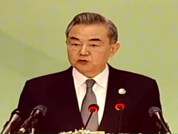 Wang Yi at OIC