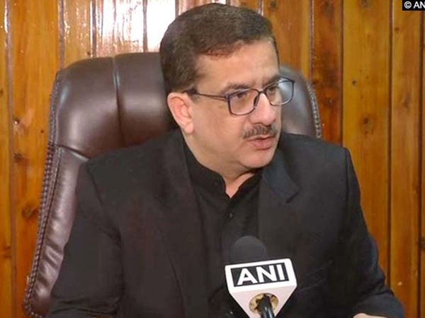 Supreme Court dismisses Waseem Rizwi’s plea seeking removal of some Quran verses