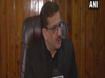 Wasim Rizvi: वसीम रिजवी के खिलाफ शिया- सुन्नी धड़ों ने खोला मोर्चा, कुरान से 26 आयतों को हटाने का मामला