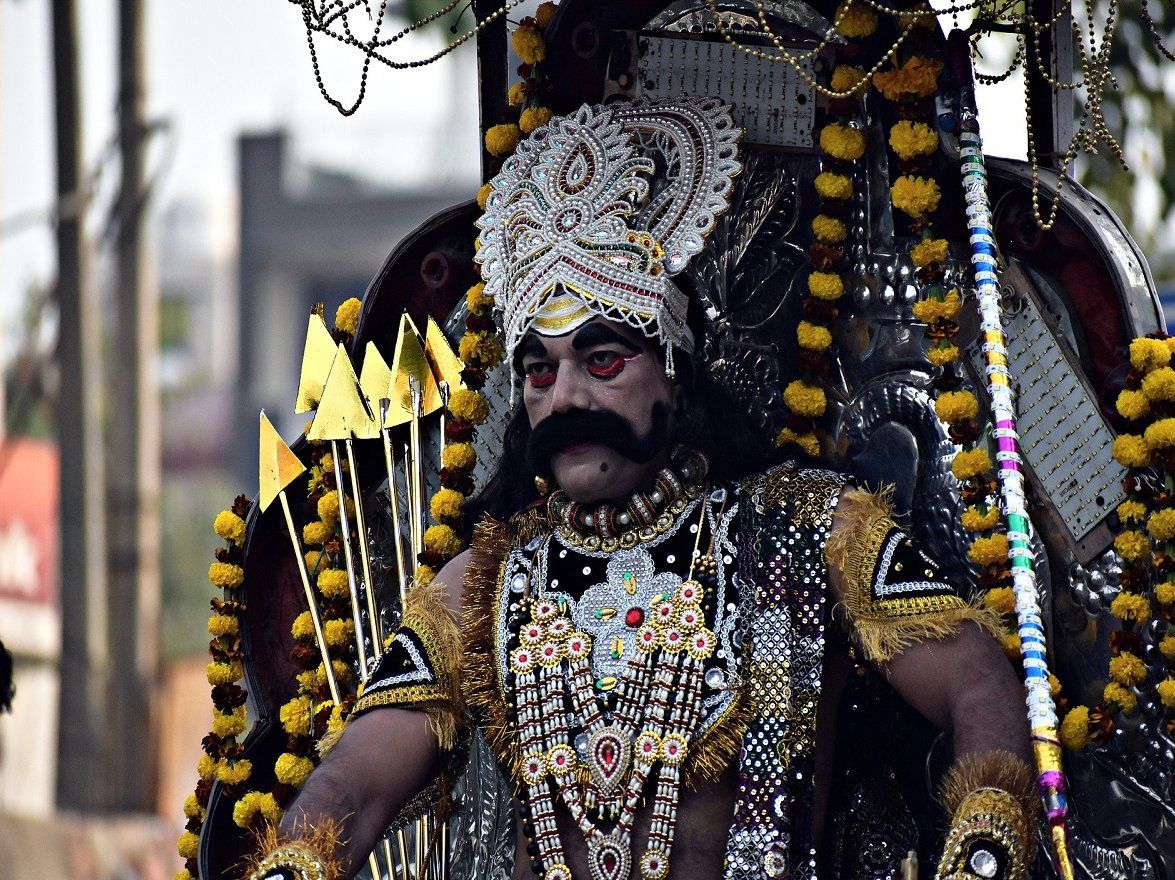 पिंपरी चिंचवडमधील 'रावण साम्राज्य' या टोळीचे नाव कसे पडले ;वाचा गुन्हेगारी  टोळ्यांची वास्तव कहानी - वास्तव संघर्ष