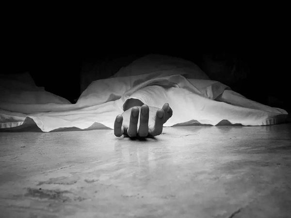 West Bengal In laws killed woman by electrocution her over dowry both accused absconded