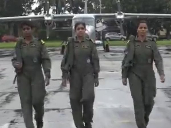 women pilots
