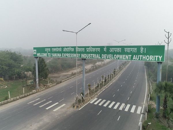 Yamuna Expressway Toll