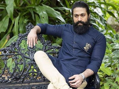 Kannada star Naveen Kumar success story KGF star Yash ran away from home with just Rs 300