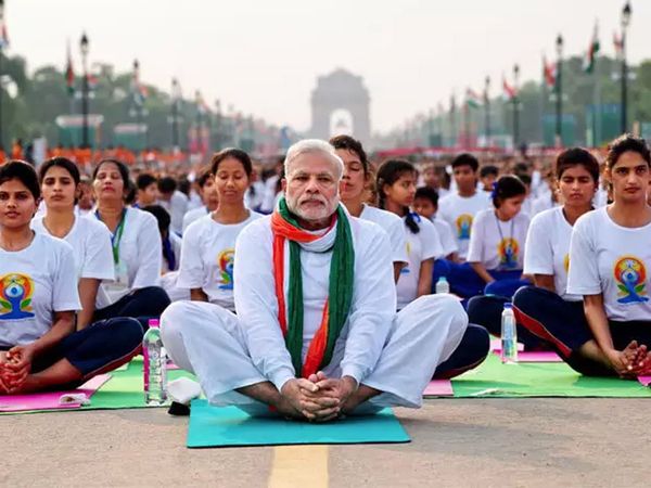 Yoga is mantra of fitness of Indian leaders PM Modi Yoga inspires people