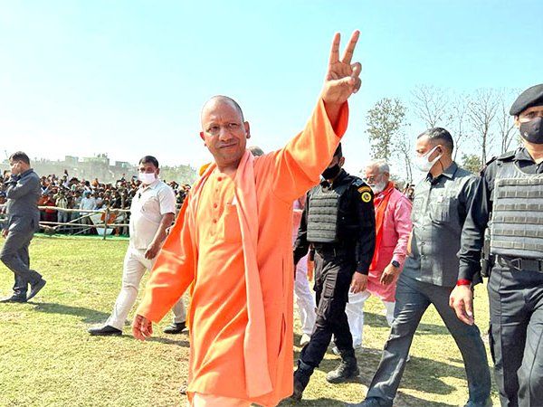 yogi aditaynath contest