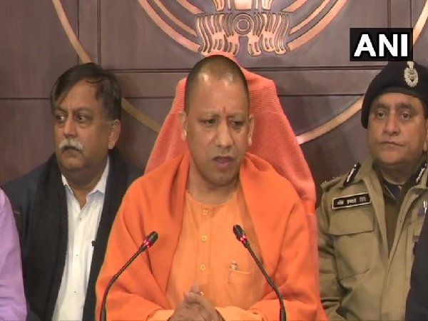 CAA: दंगे में मारे गए लोगों को नहीं देंगे मुआवजा, एसपी विधायक के सवाल पर सीएम योगी की दो टूक