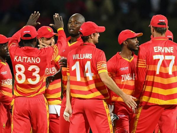 zimbabwe beat sri lanka by 22 runsi in 2nd odi