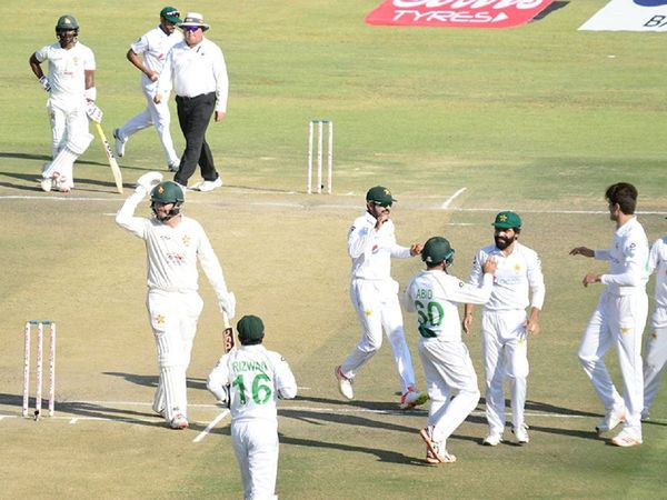 pakistan is one wicket away from second test win