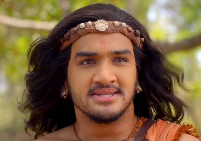 Chandragupta Maurya, May 16, Written Update: Chandragupta and Dhanananda wield swords on the battlefield