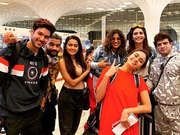 For khatron ke khiladi rani chatterjee karishma tanna TV Star Fly To bulgaria