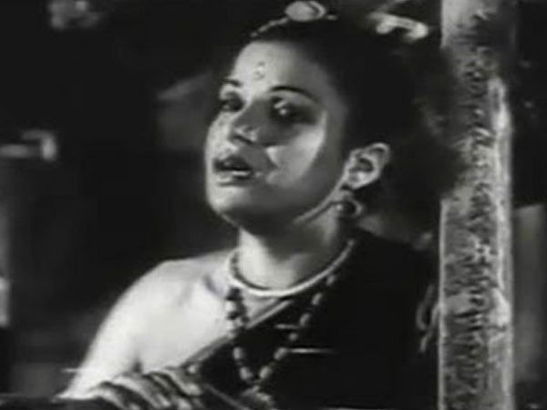 Nadiyan Ke Paar