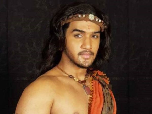 Faisal Khan, Chandragupta Maurya