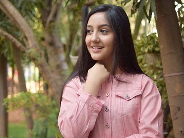Patiala Babes, Ashnoor Kaur 
