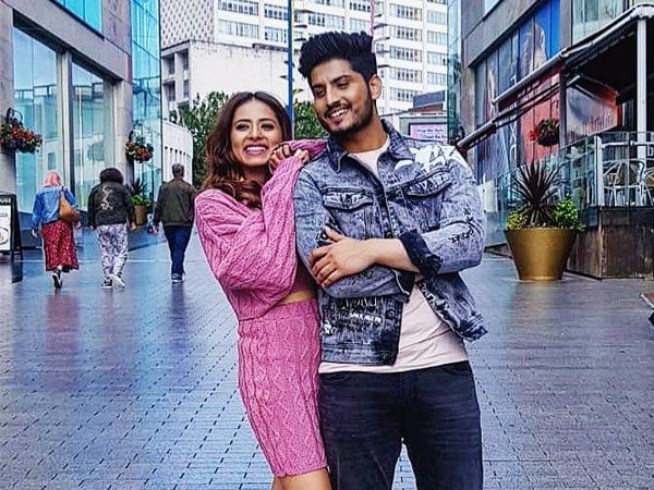 Surkhi Bindi song Demanda