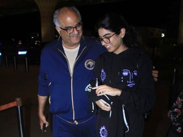 Khushi Kapoor with father Boney Kapoor