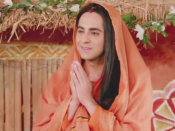 ayushmann khurrana in dream girl 