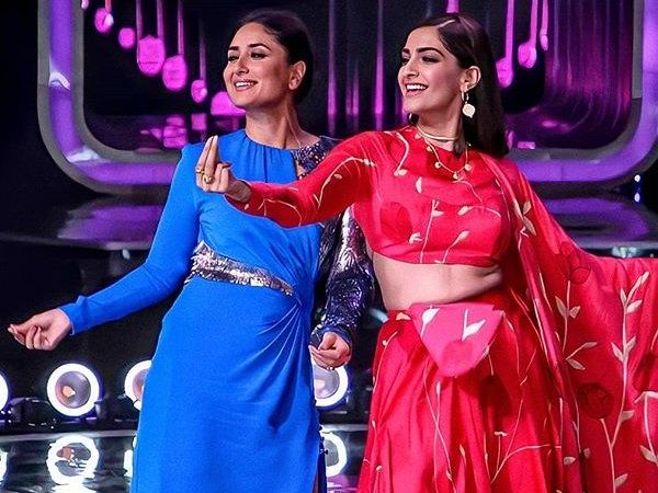 Kareena Kapoor Khan, Sonam Kapoor