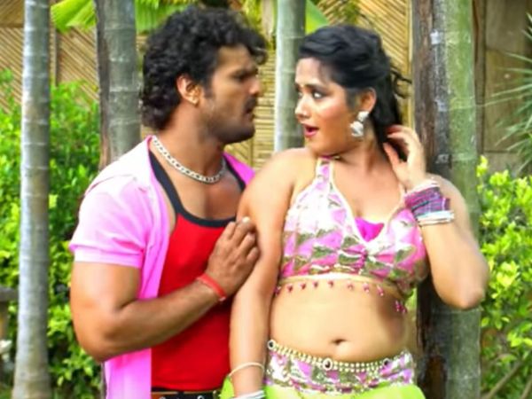Bhojpuri gana Khesari Lal Yadav Kajal Raghwani Hot romance in Bhojpuri song Pyar Ke Mausam Video