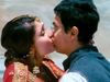 kareena kapoor kiss with aamir khan