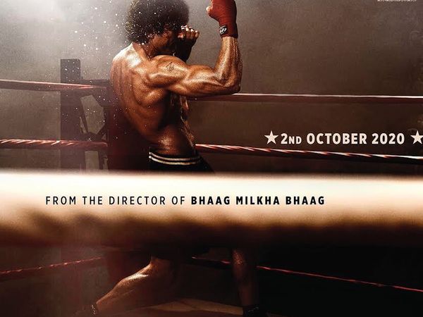 Farhan akhtar toofan boxer role first look 