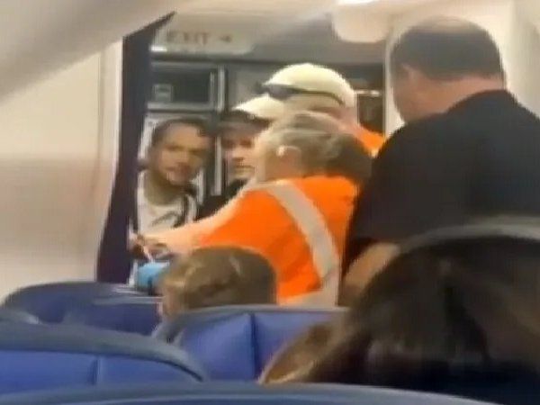 united airlines flight