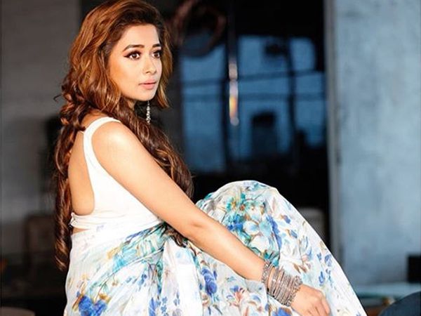 TV Serial Uttaran And Dayan Fame Tina Dutta Not Gets 30 Lakhs Due Salary By Producer