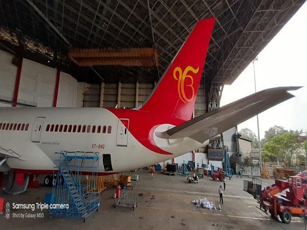 Ik Onkar painted on the tail of Air India's Boeing 