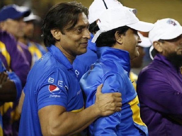 Shoaib Akhtar and Sourav Ganguly