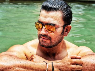 baahubali Voice Artist Sharad Kelkar Not To worry play gray Shade or being typecast as a villain