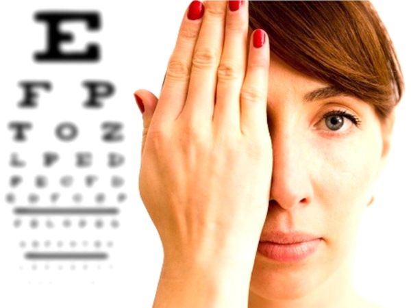 Tips to improve eyesight in hindi 